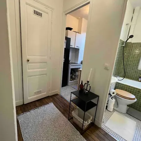 Sublime Cosy Pres De La Tour Eiffel باريس